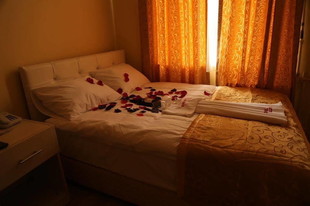 Sehir Hotel Old City Istanbul Bagian luar foto